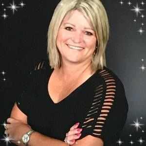 Meet your Posher, Julie